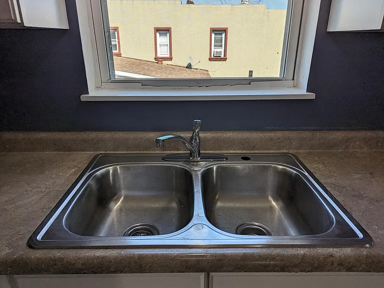 1409 Washington St #1 — Photo 6