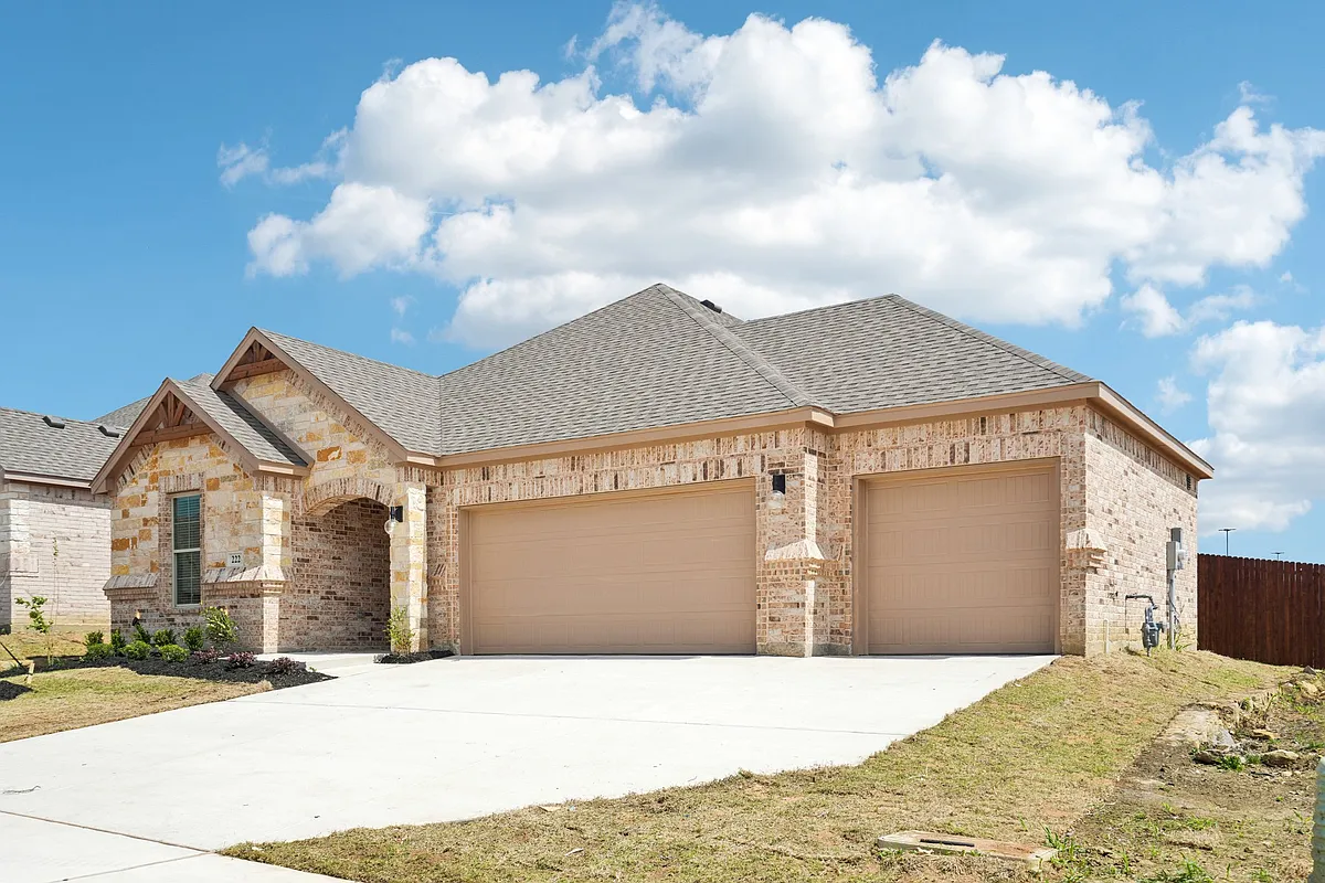 Building Photo - 222 Cheyenne Trl