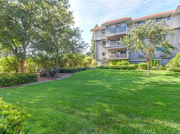 2404 Via Mariposa W Unit 3D, Laguna Woods, CA 92637