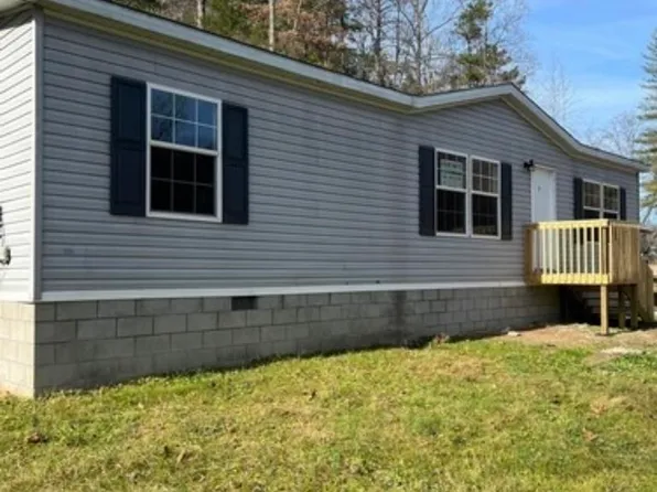 4603 McClellan Hwy, Branchland, WV 25506