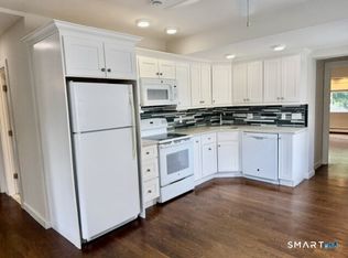 10 Wells Ave #A, Stamford, CT 06902