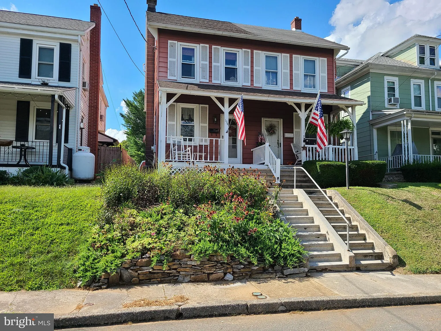 134 Beckley St photo 1