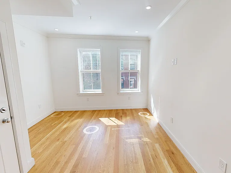 53 Joy St #8 — Photo 3