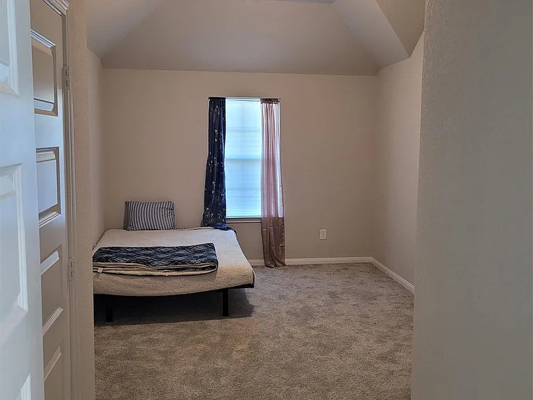 17685 Marin Creek Ln — Photo 37