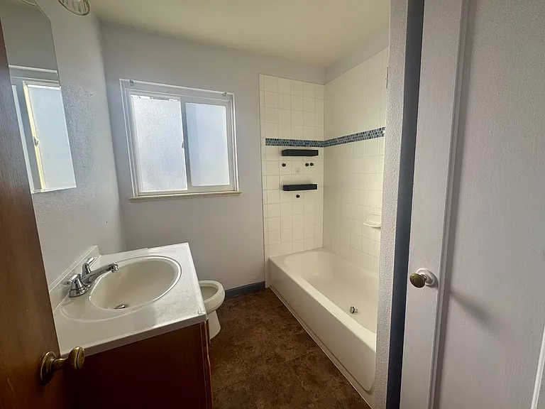 2900 S Cook St — Photo 13