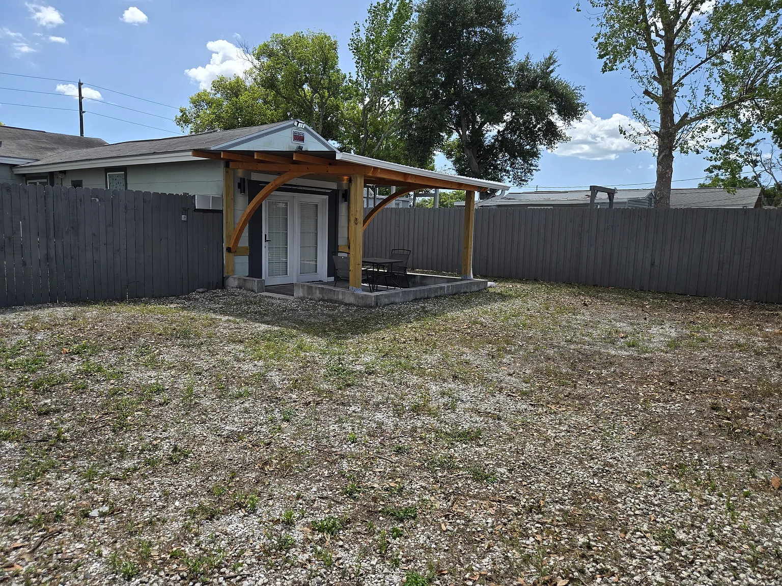1 bed, 1000 sqft, $1,400 — Photo 1