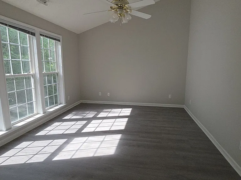 9213 Sulkirk Dr — Photo 19