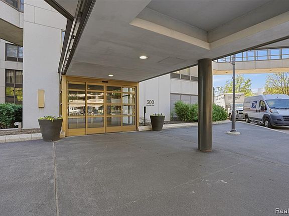 3rd image of 300 Riverfront Dr #17E