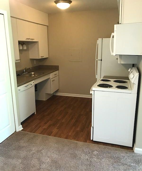 1st image of 43321 Carlyle Pl APT 703