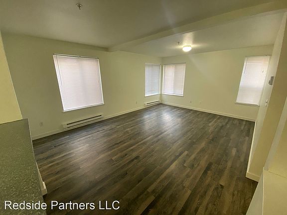 5th image of 4229 11th Ave NE #17279584