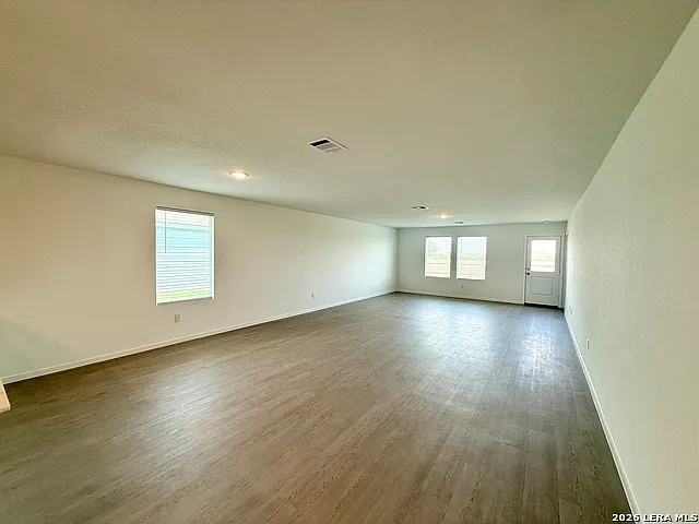 3179 Dispatch Dr — Photo 14