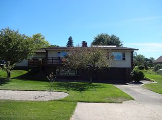 15757 Ronny Rd, Grand Haven, MI 49417