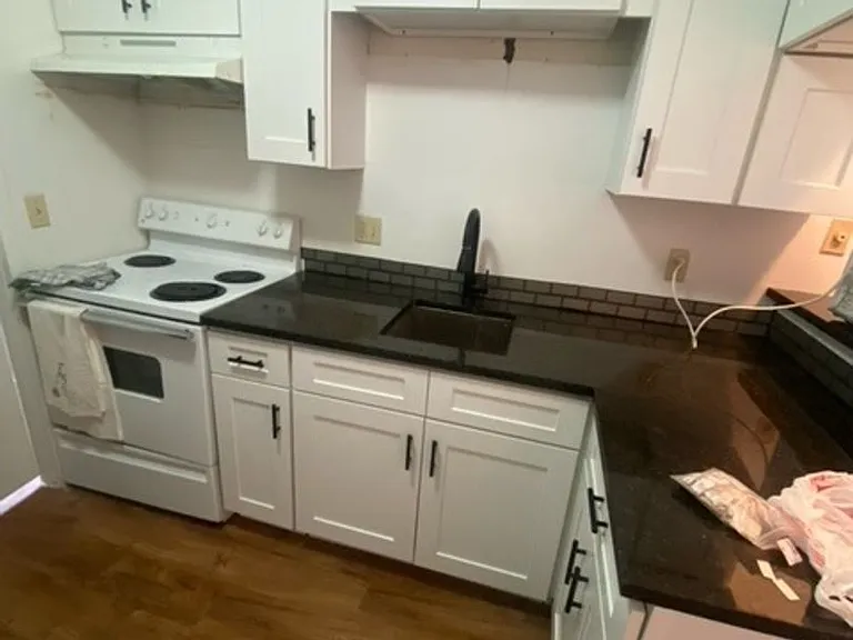 2801 Hemphill Park #A201 — Photo 2