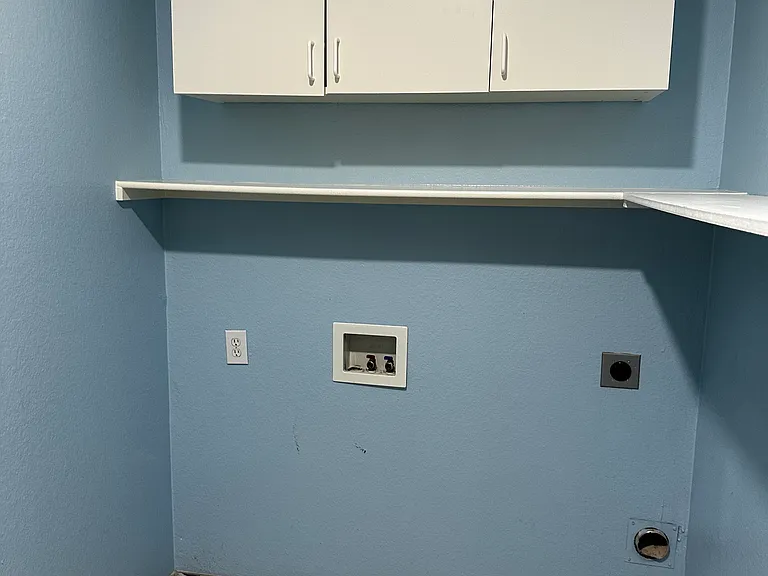 400 Creek Point Ln — Photo 5
