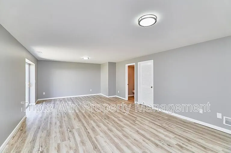 4927 Triple Tree Ct — Photo 29