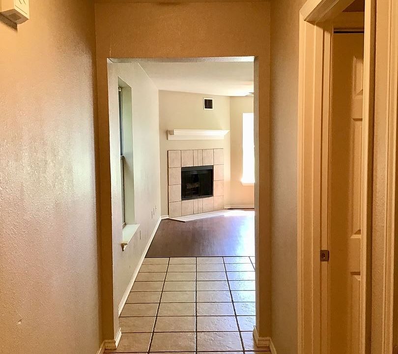 1st image of 701 N Clay St APT A