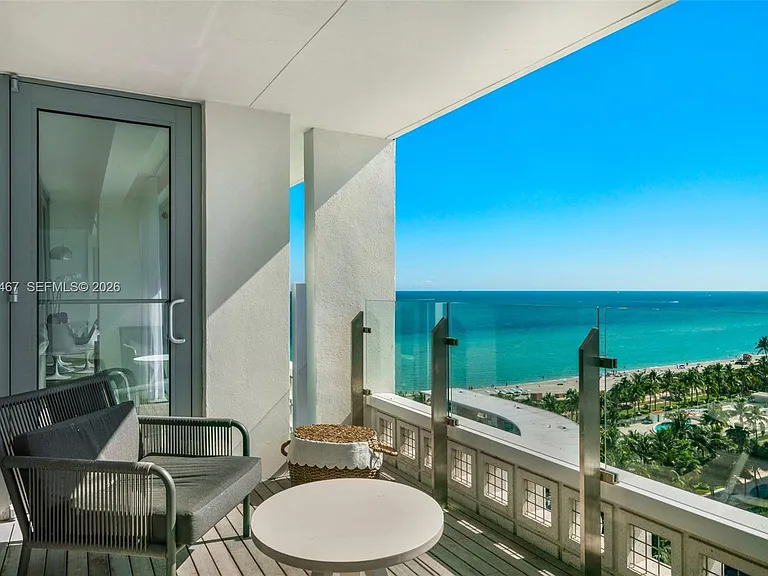2901 Collins Ave #1204 — Photo 17