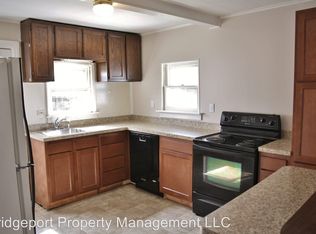 110 N Early St, Hummelstown, PA 17036