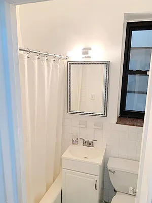 Rented by Botensten Properties International | media 10