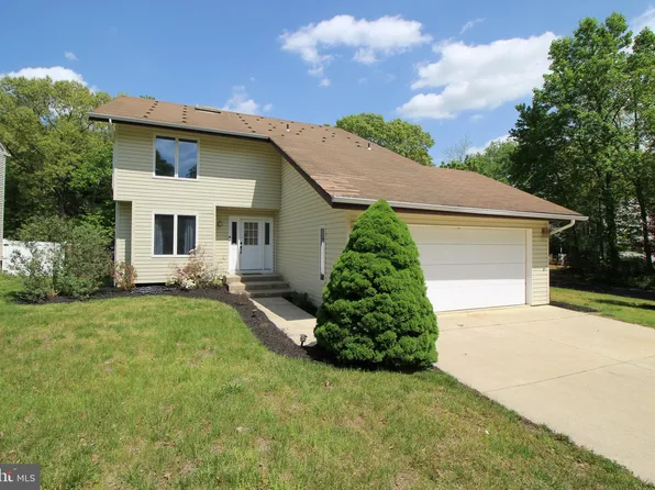 10 High Trl, Pine Hill, NJ 08021