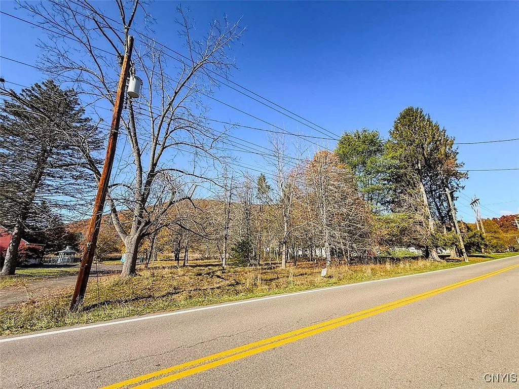 Olcott Rd N photo 1