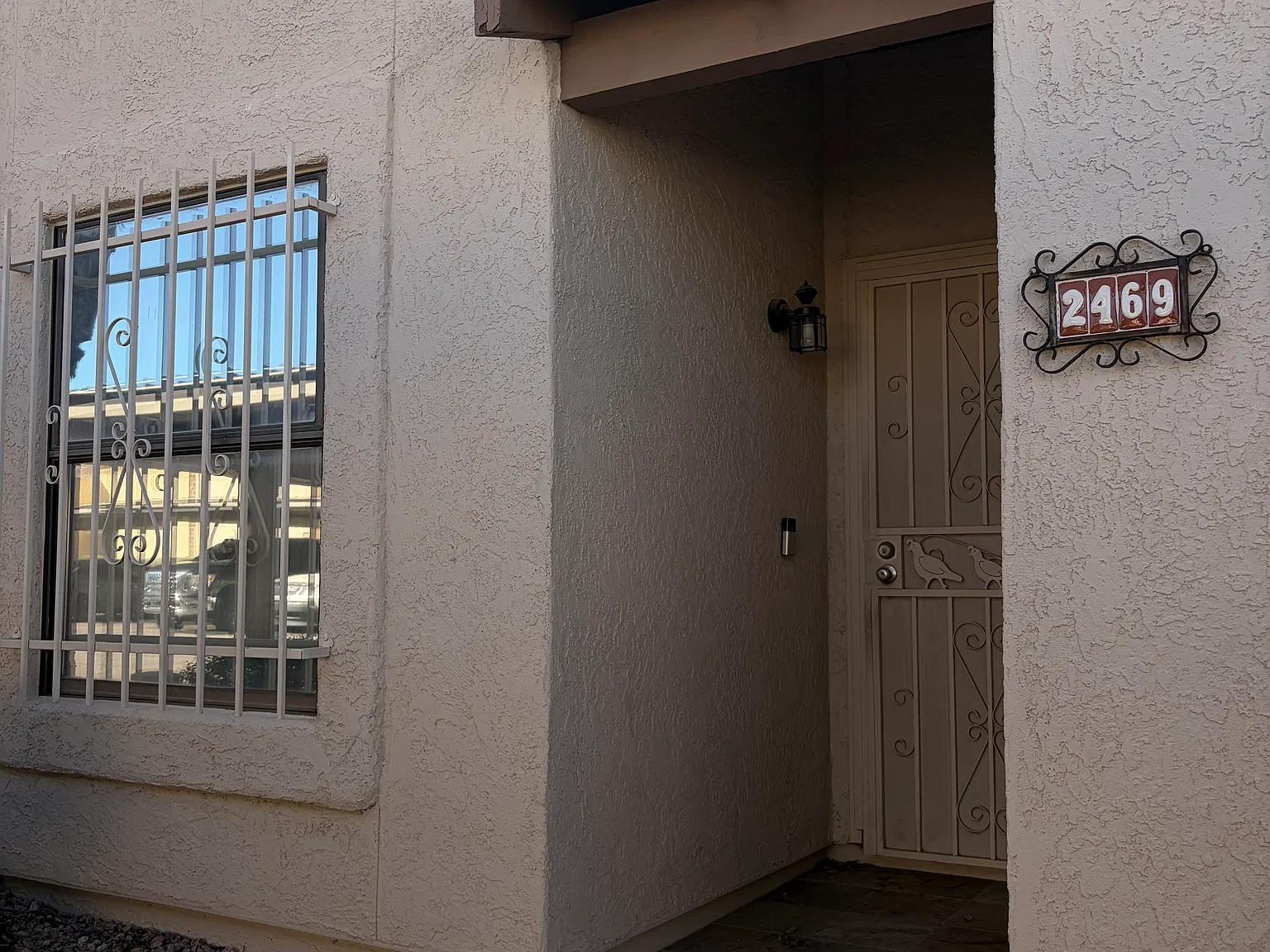 2 bed, 1079 sqft, $1,400 — Photo 2