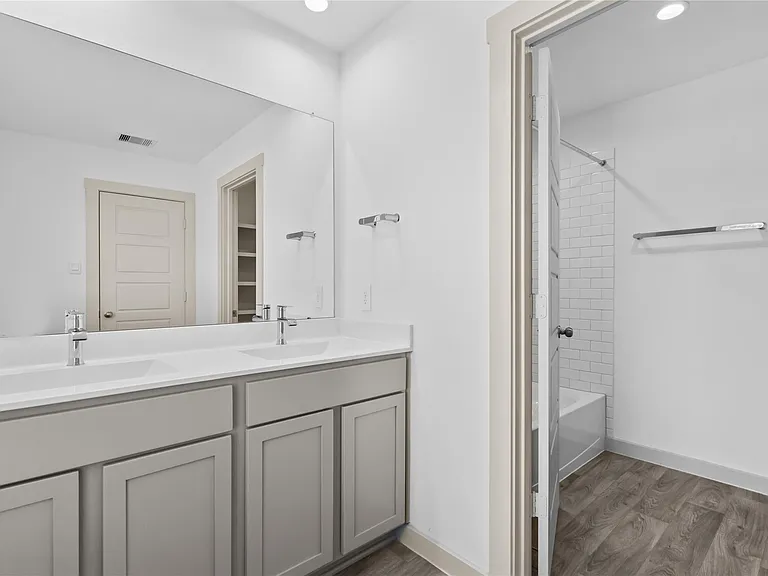 2905 Highgate Hill Ln — Photo 27