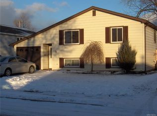 73 Terrell St, Depew, NY 14043