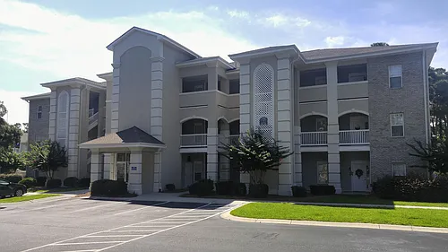 908 Resort Cir Photo 1