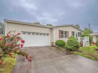 1214 Santa Anita Way, Sevierville, TN 37876