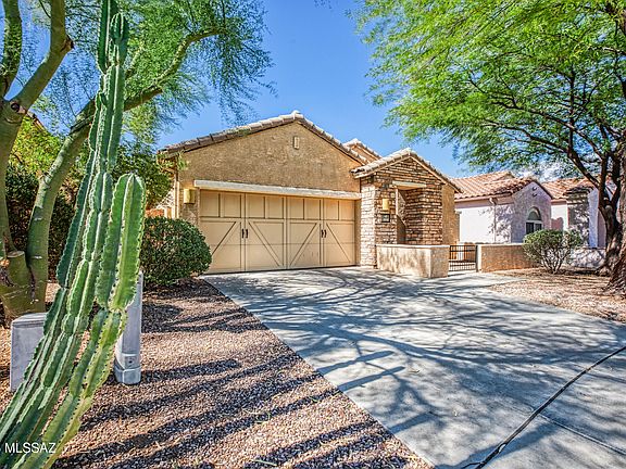 2nd image of 1096 W Versilia Dr