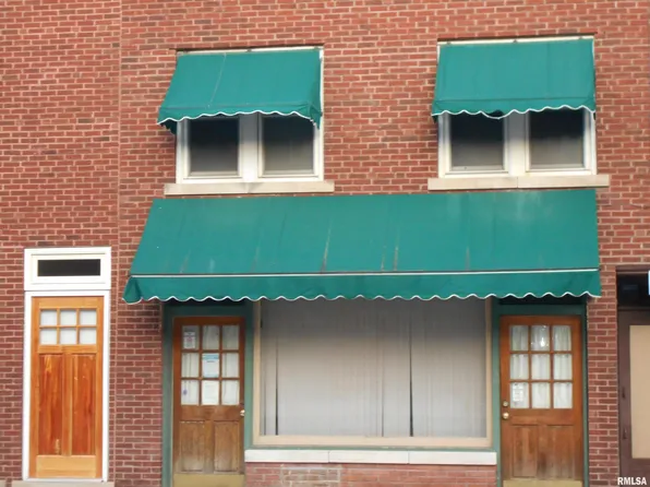 121 S Lafayette St, Macomb, IL 61455
