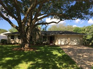 4932 Bliss Rd, Sarasota, FL 34233