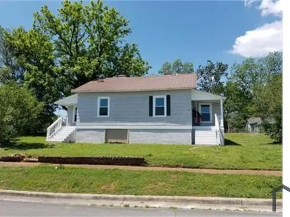 3218 Alpine St SW, Huntsville, AL 35805