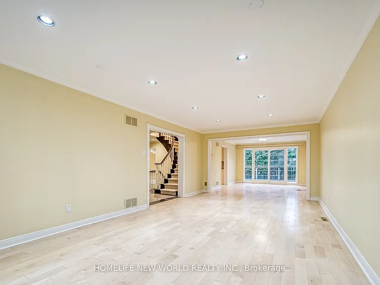 7 Bramble Dr — Photo 4