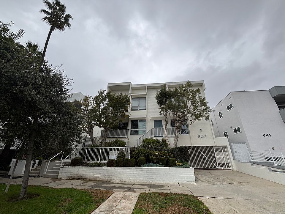 1st image of 837 10th St