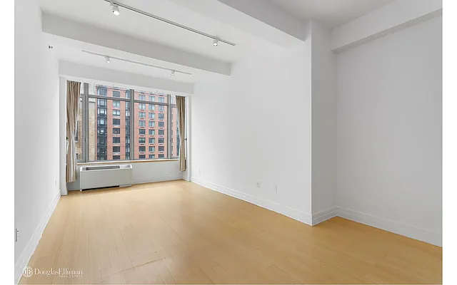 Rented by Douglas Elliman | media 6