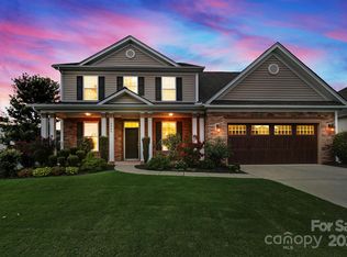 5049 Gladiola Way, Tega Cay, SC 29708