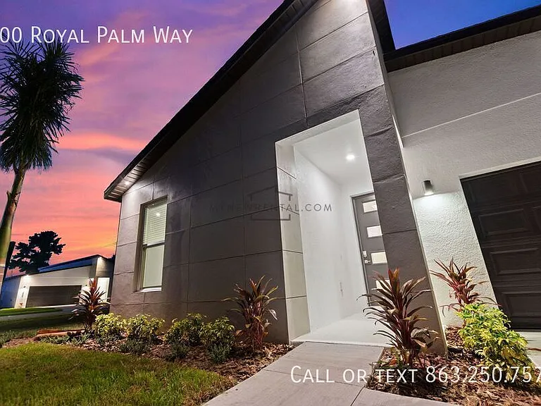 300 Royal Palm Way — Photo 8