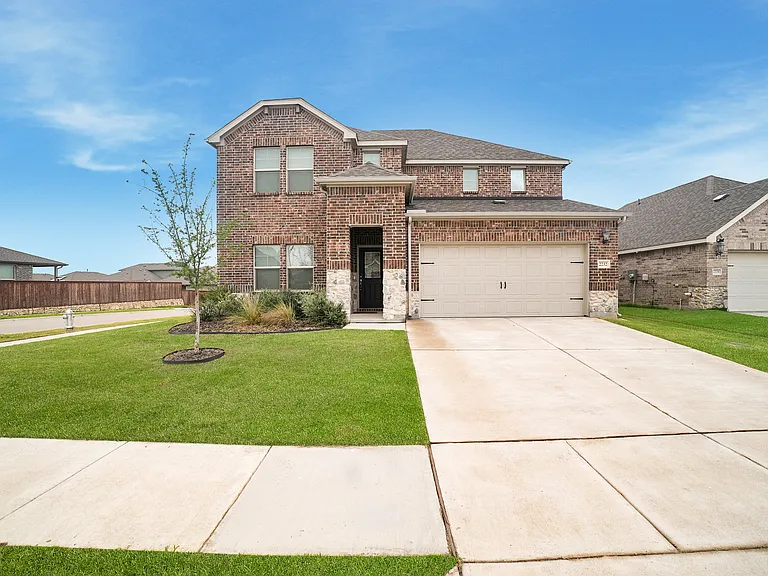 2232 Sun Star Dr — Photo 3