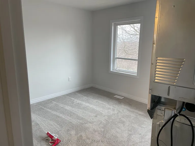 51 Sparrow Ave #24 — Photo 17
