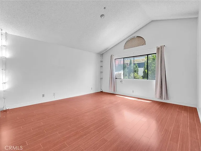 11413 Lower Azusa Rd — Photo 11