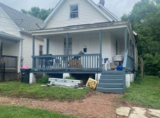723 Anderson Pl, Canton, IL 61520