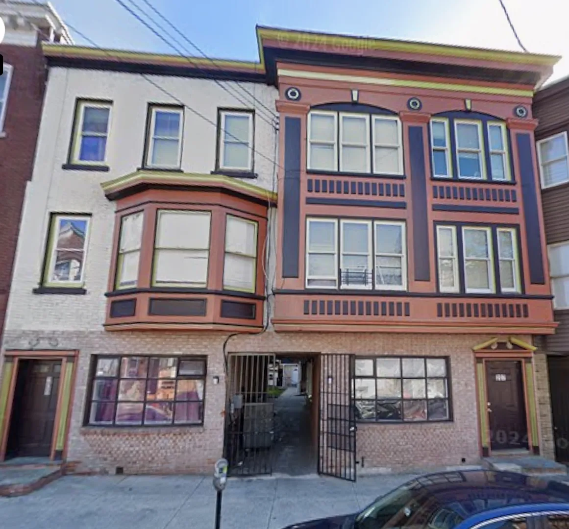 Building Photo - 207 N 8th St