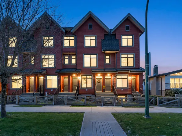 5795 Wales St, Vancouver, BC V5R 3N5