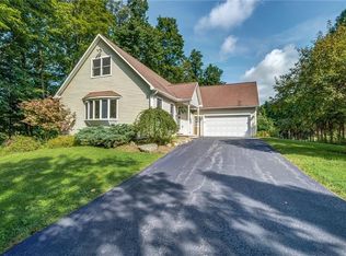 2555 Howlett Hill Rd, Marcellus, NY 13108