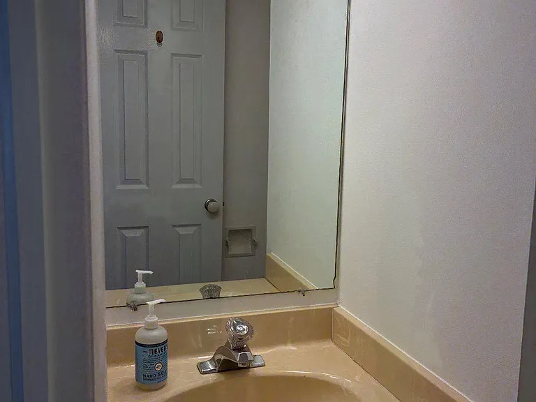 20 Woodvale Dr — Photo 11