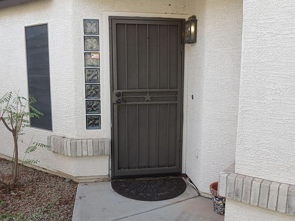 2nd image of 1843 E Carla Vista Dr