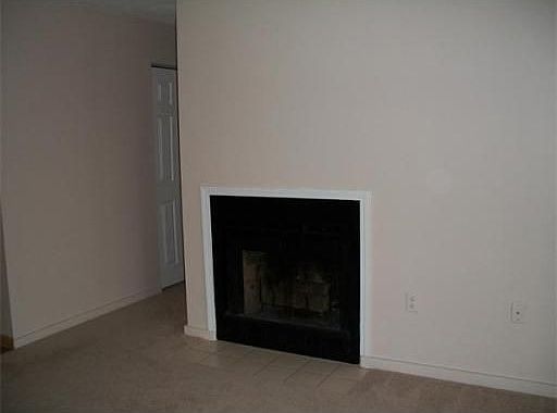 5th image of 90 Quincy Shore Dr APT 819
