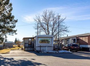113 Sunset Way NE, High River, AB T1V1J4
